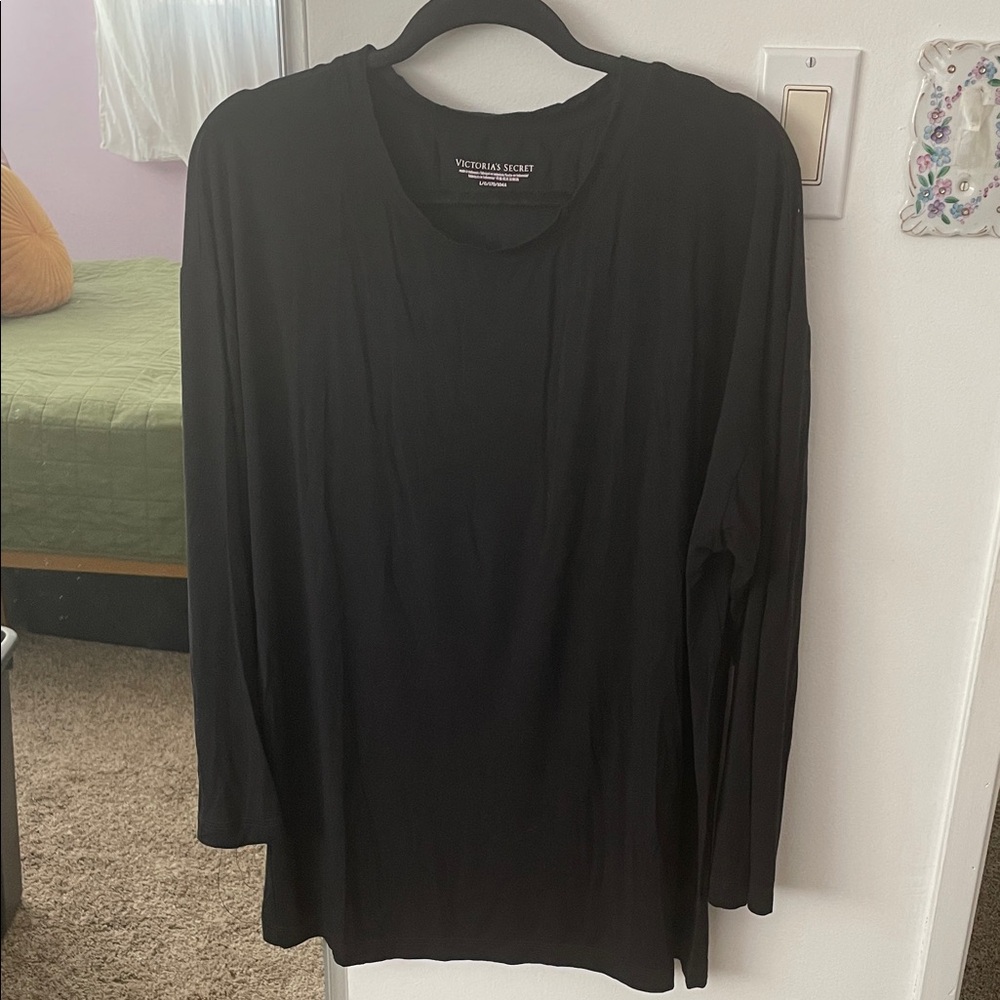 Victoria's Secret Classic Black Top